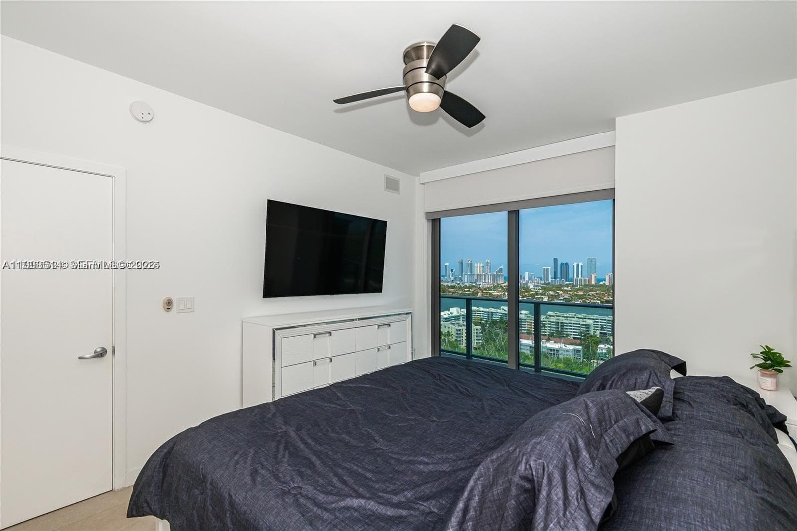THE HARBOUR SOUTH CONDO · #2118 in North Miami Beach - Photo 13