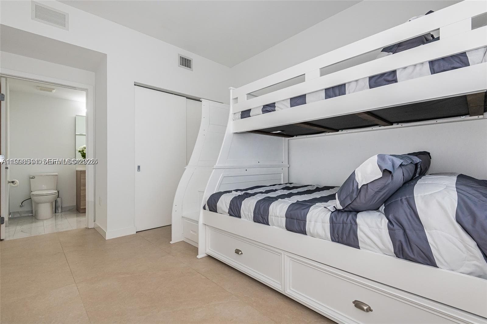 THE HARBOUR SOUTH CONDO · #2118 in North Miami Beach - Photo 15