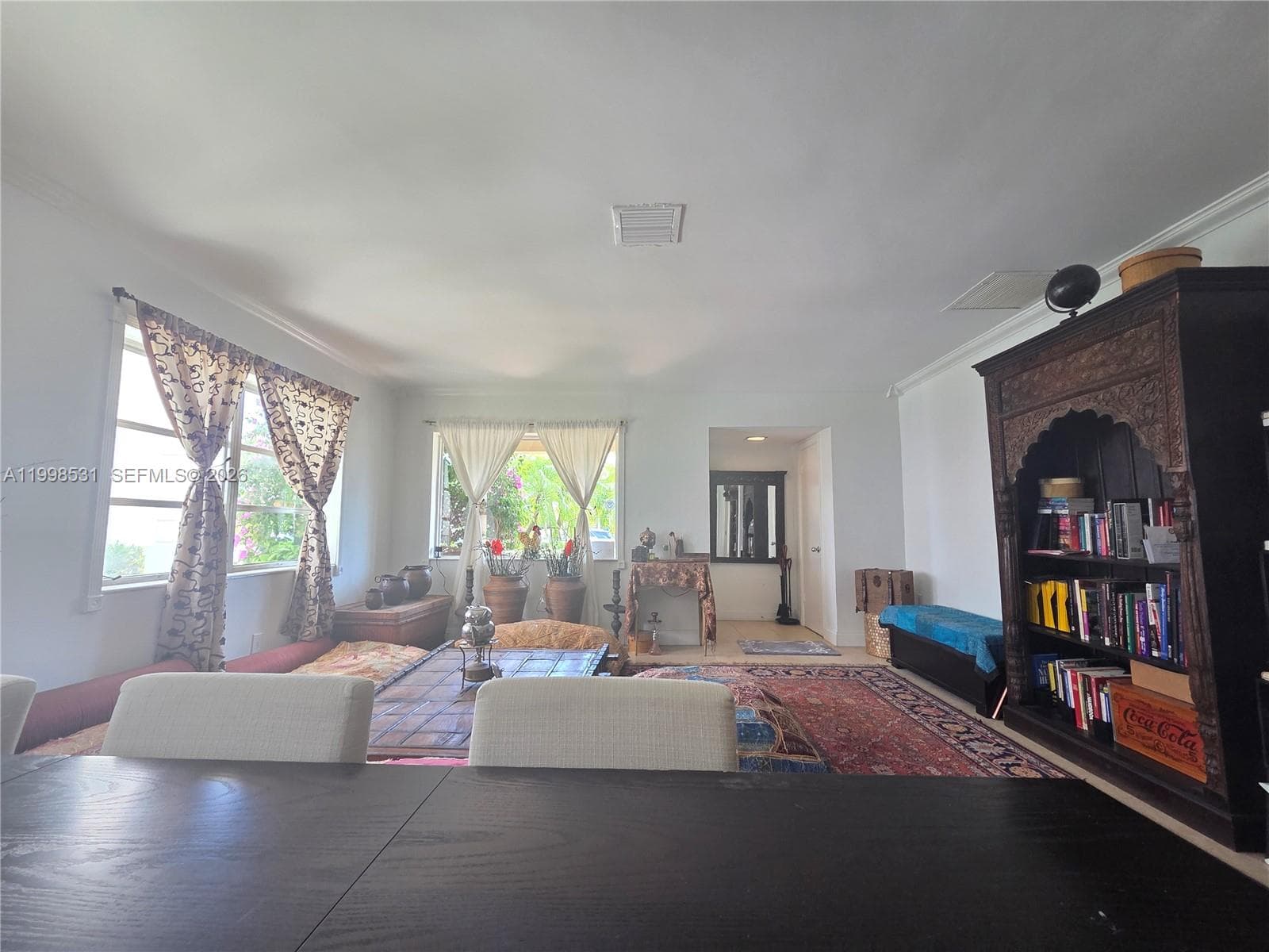 345 Malaga Ave photo 22