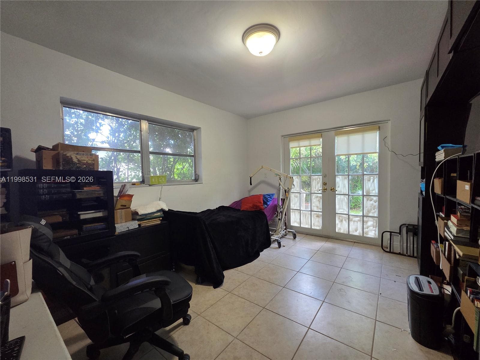 345 Malaga Ave photo 49