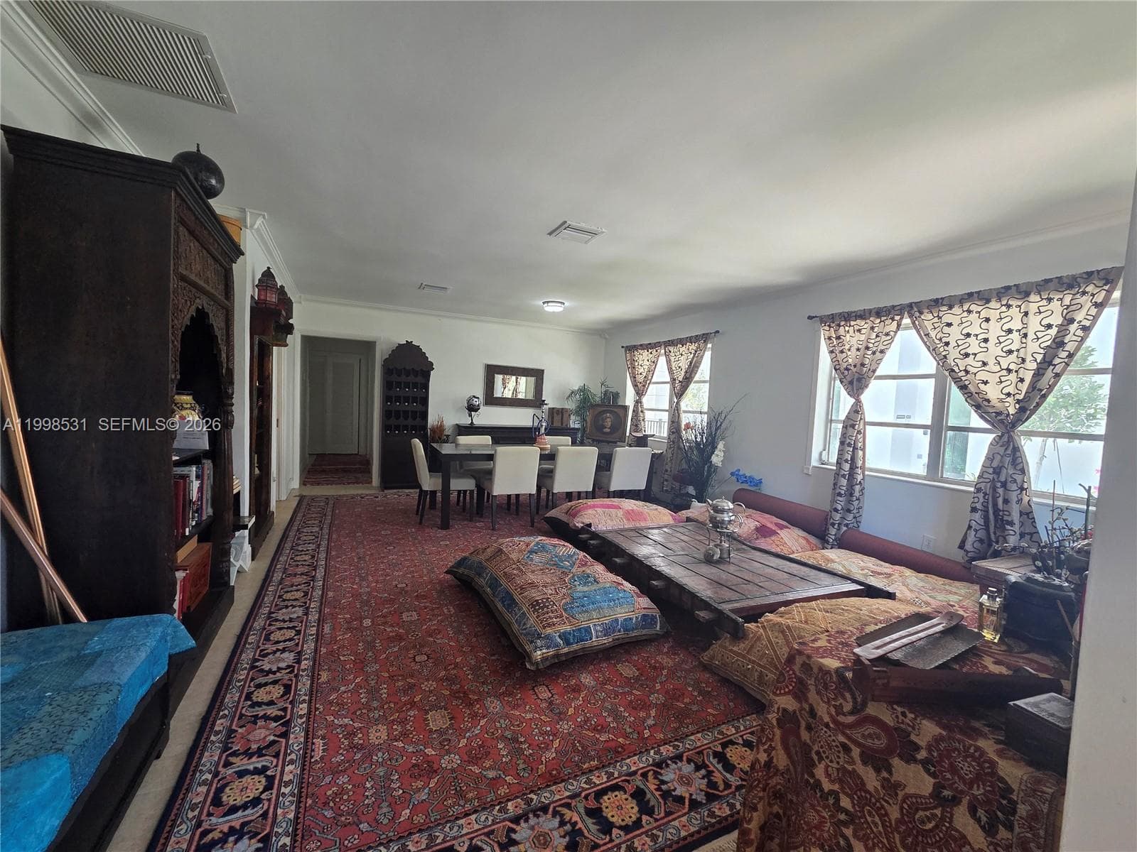 345 Malaga Ave photo 21