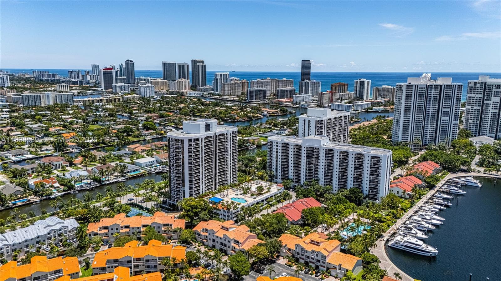 HARBOR TWS AT THE WATERWA · #601+DEN in Aventura - Photo 43