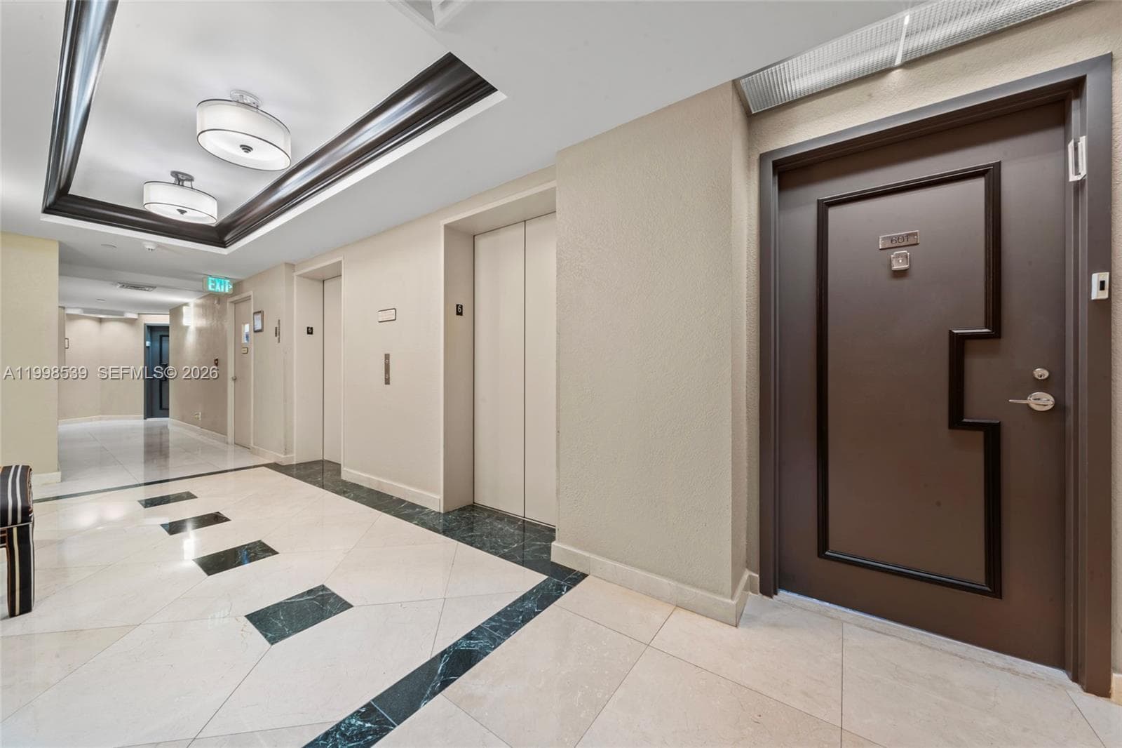 HARBOR TWS AT THE WATERWA · #601+DEN in Aventura - Photo 32