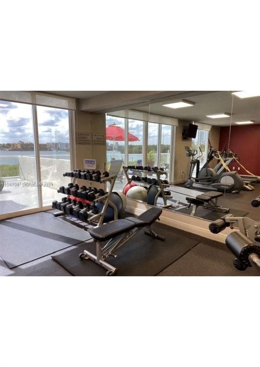 Golden Bay Club · #605 in Sunny Isles Beach - Photo 13