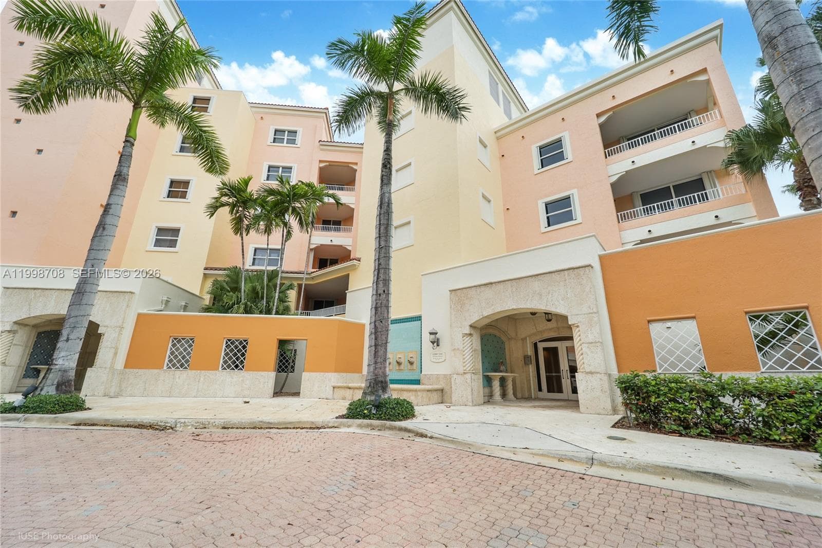 LAKE VILLA TWO CONDO · #301 in Key Biscayne - Photo 35