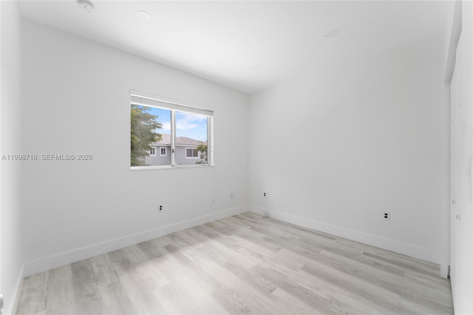 379 NE 31st Ave #379 photo 20