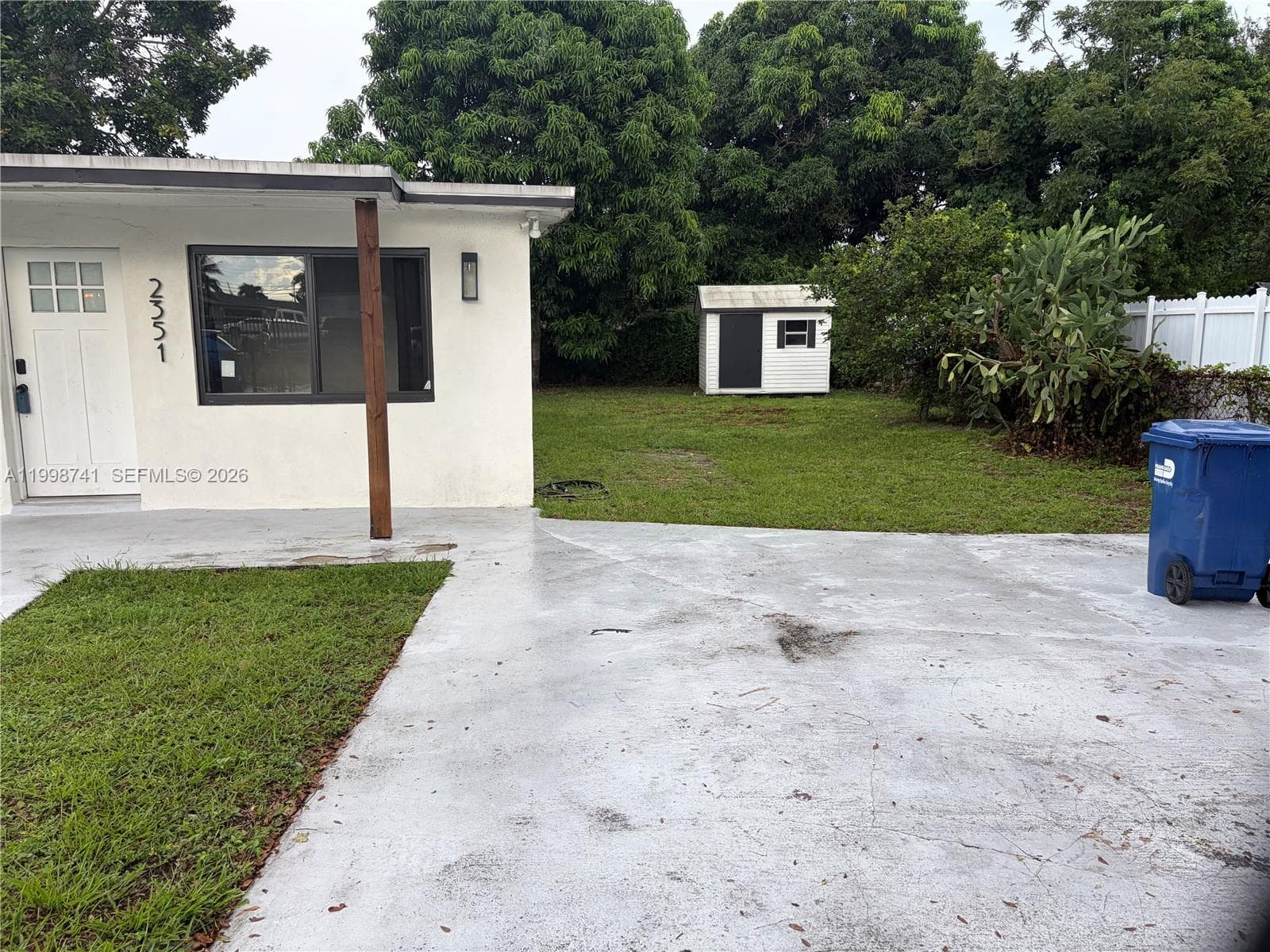 2351 NW 152nd Ter photo 6