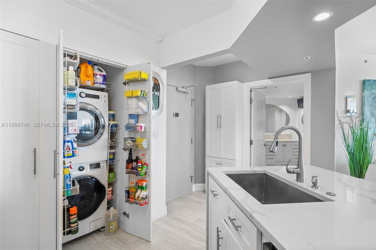 Watergarden Condominum · #1403 in Fort Lauderdale - Photo 19