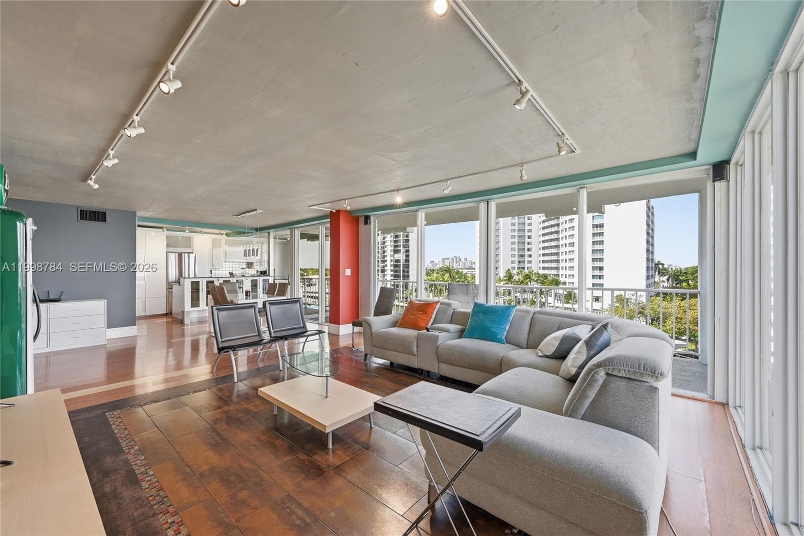 SUNRISE EAST CONDO · #7F in Fort Lauderdale - Photo 2