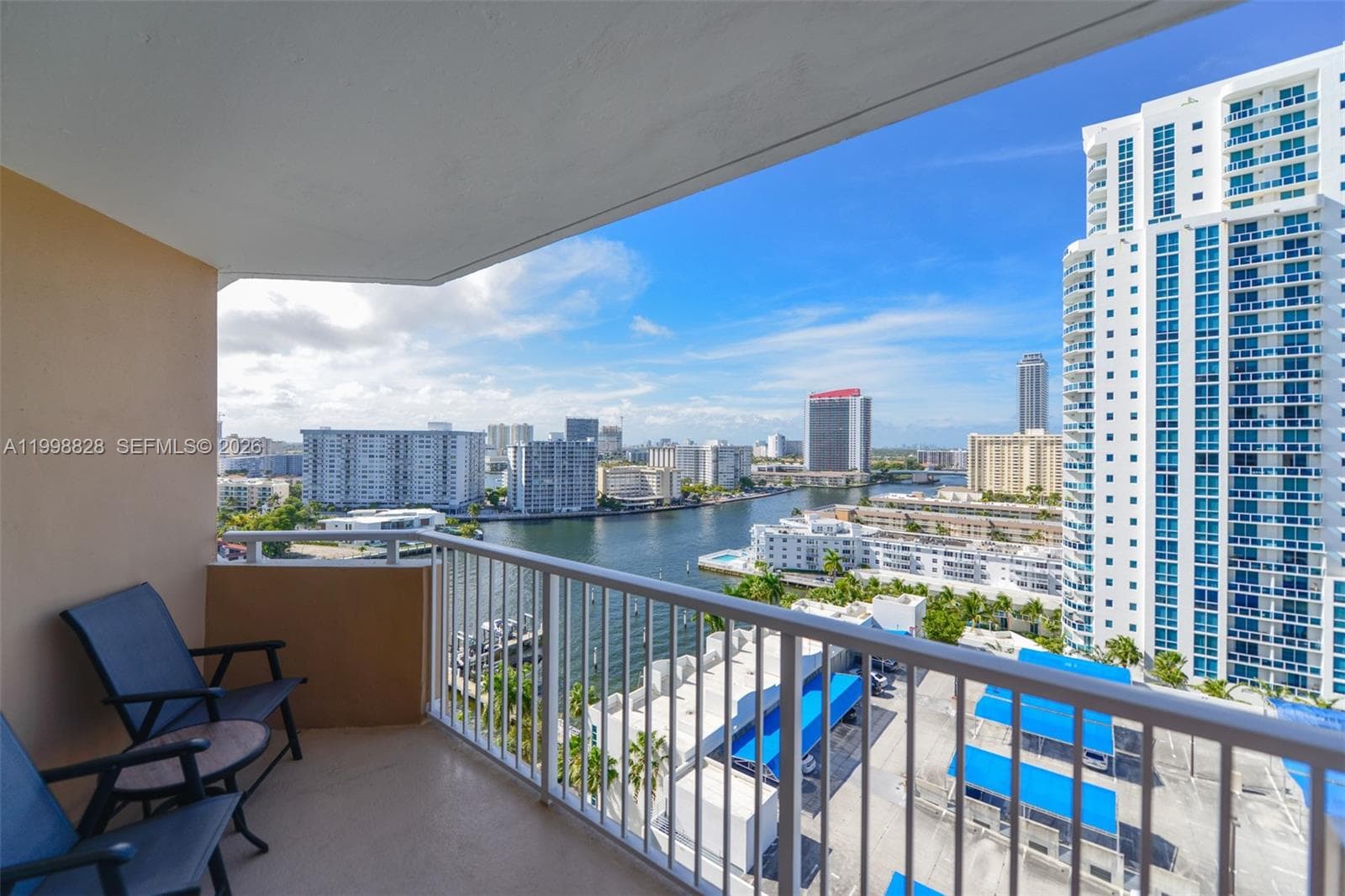 HEMISPHERES CONDO · #14D in Hallandale Beach - Photo 18