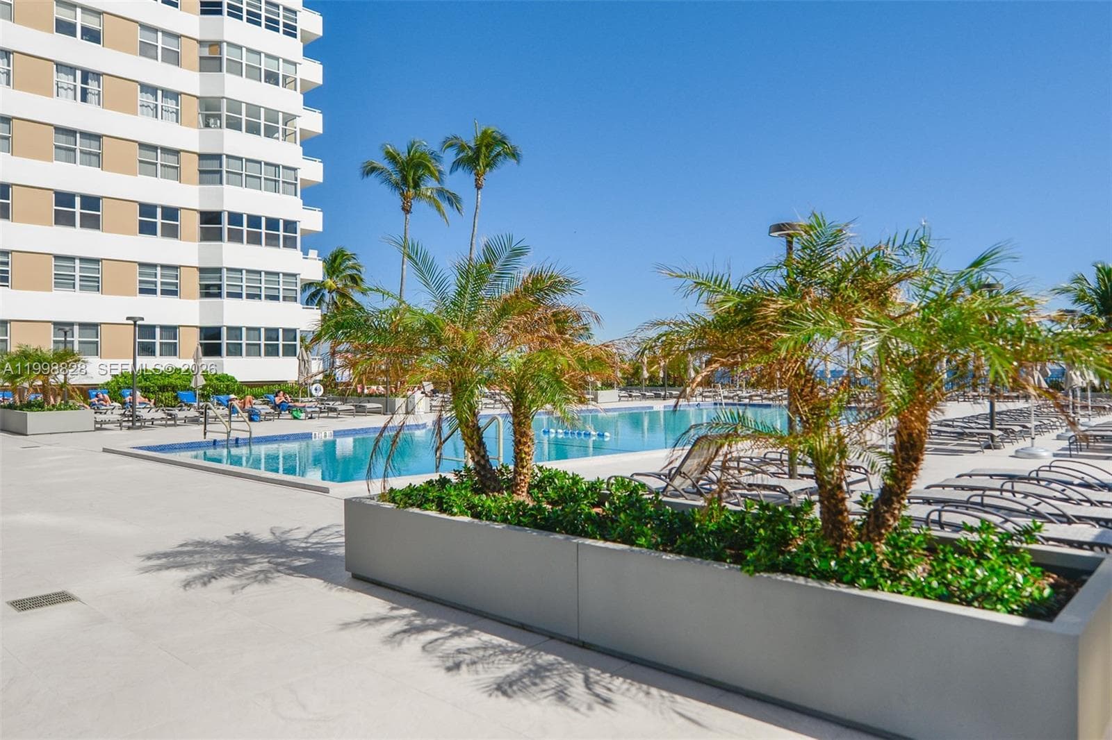 HEMISPHERES CONDO · #14D in Hallandale Beach - Photo 40