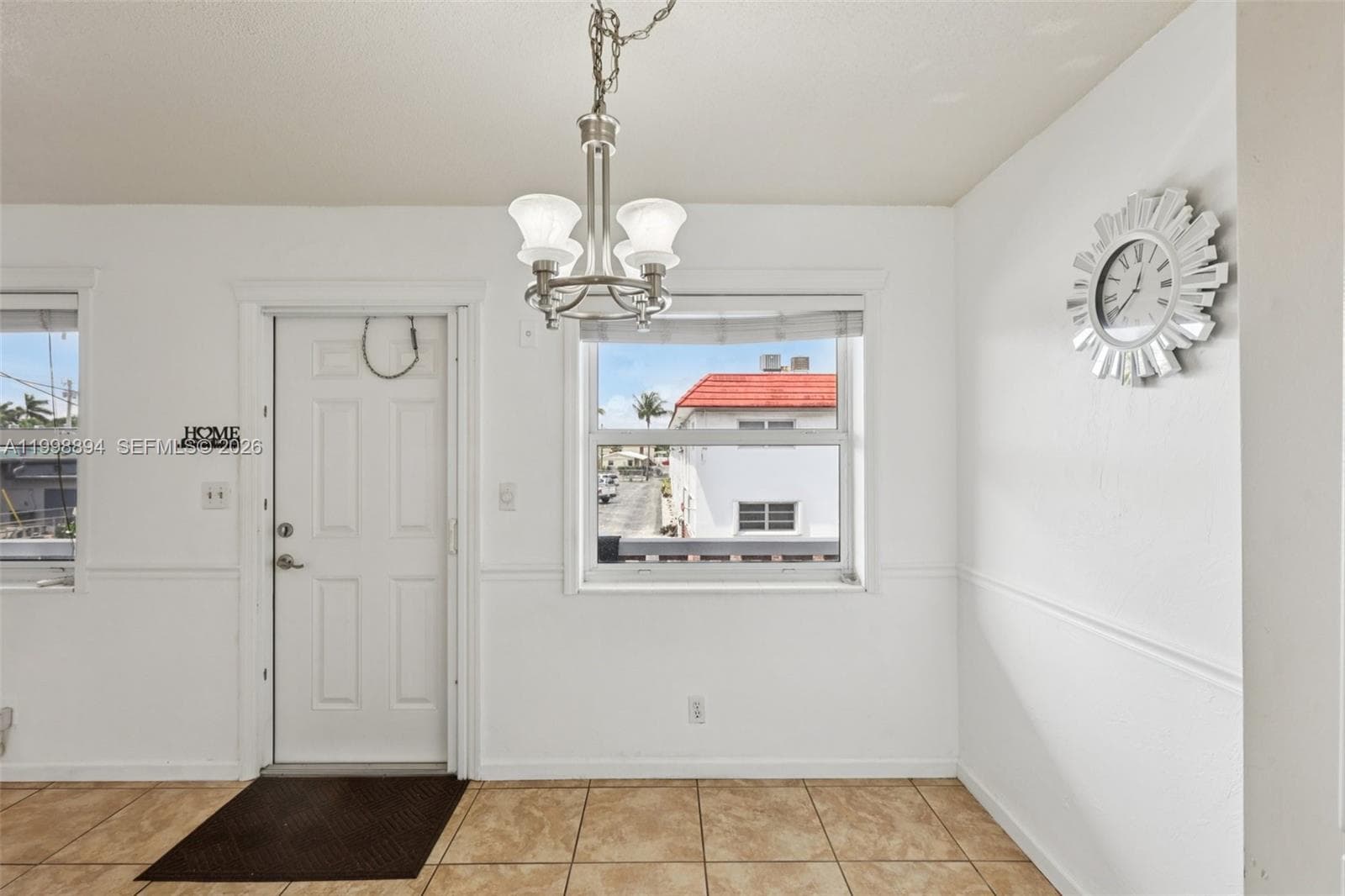 RONOLA APTS CONDO · #18 in Dania Beach - Photo 3