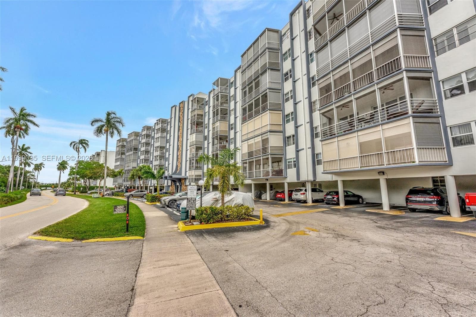 Fairways Rviera · #606 in Hallandale Beach - Photo 35
