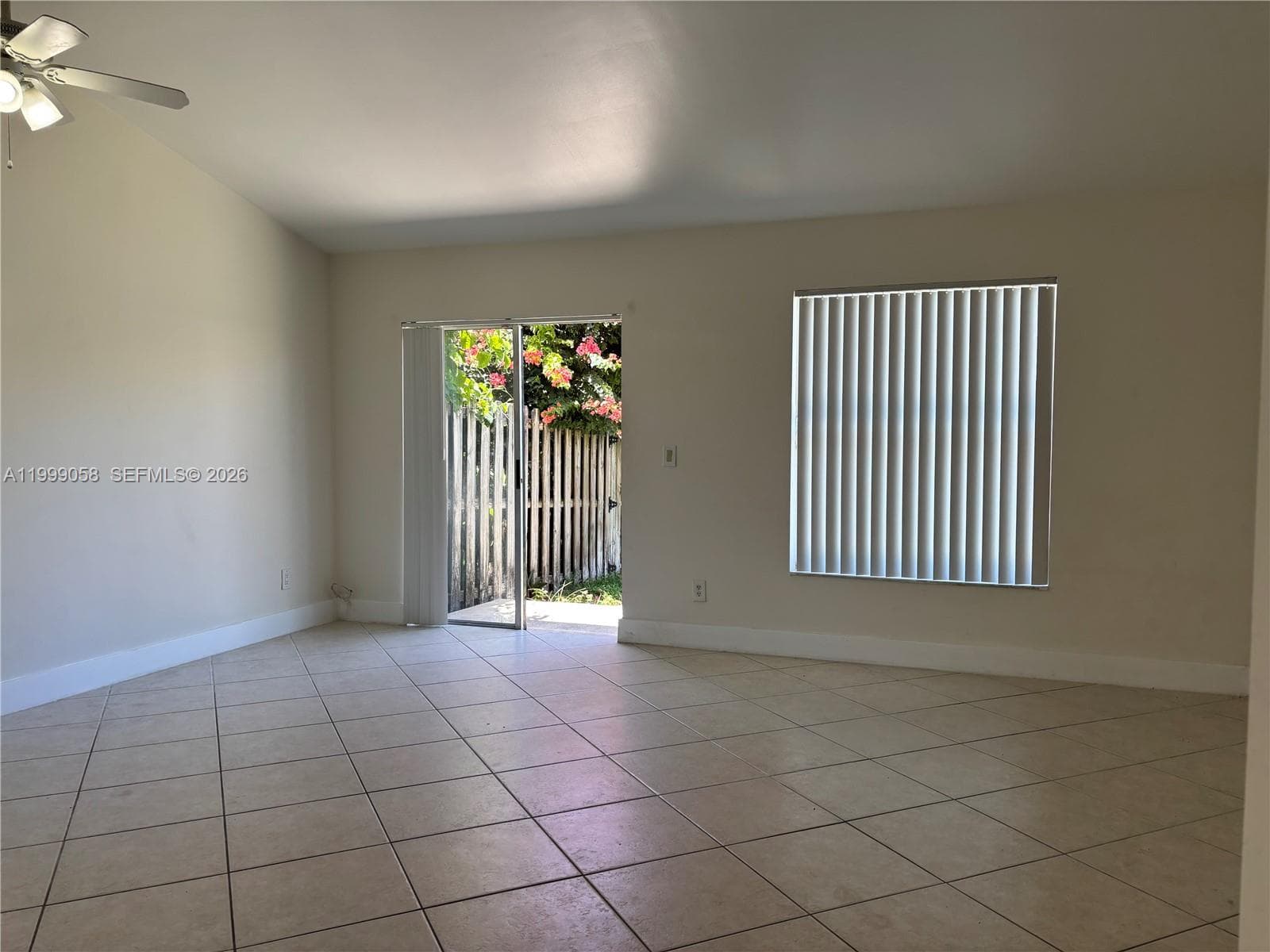 219 SE 8th St #601 photo 6