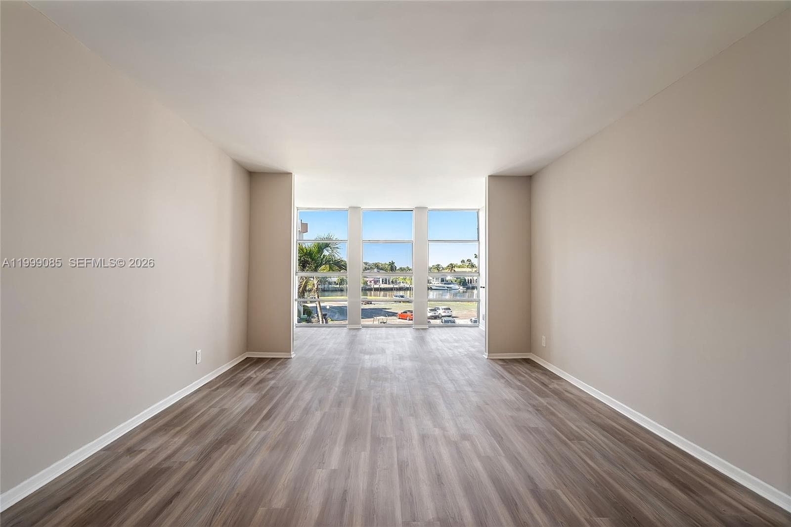 DESOTO PARK CONDO · #316 in Hallandale Beach - Photo 10
