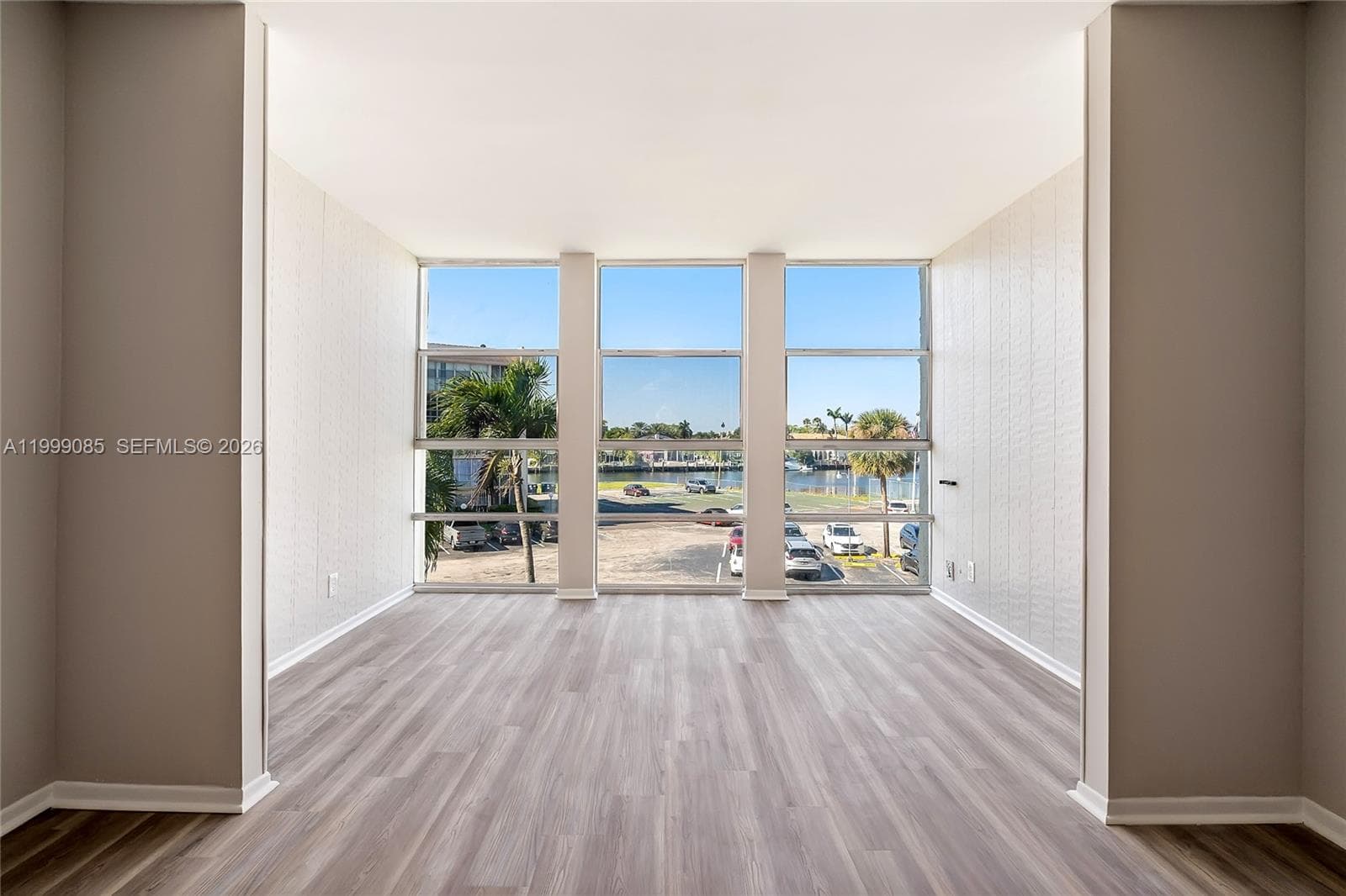 DESOTO PARK CONDO · #316 in Hallandale Beach - Photo 11