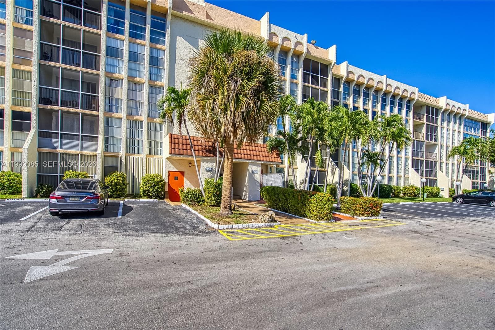 DESOTO PARK CONDO · #316 in Hallandale Beach - Photo 25