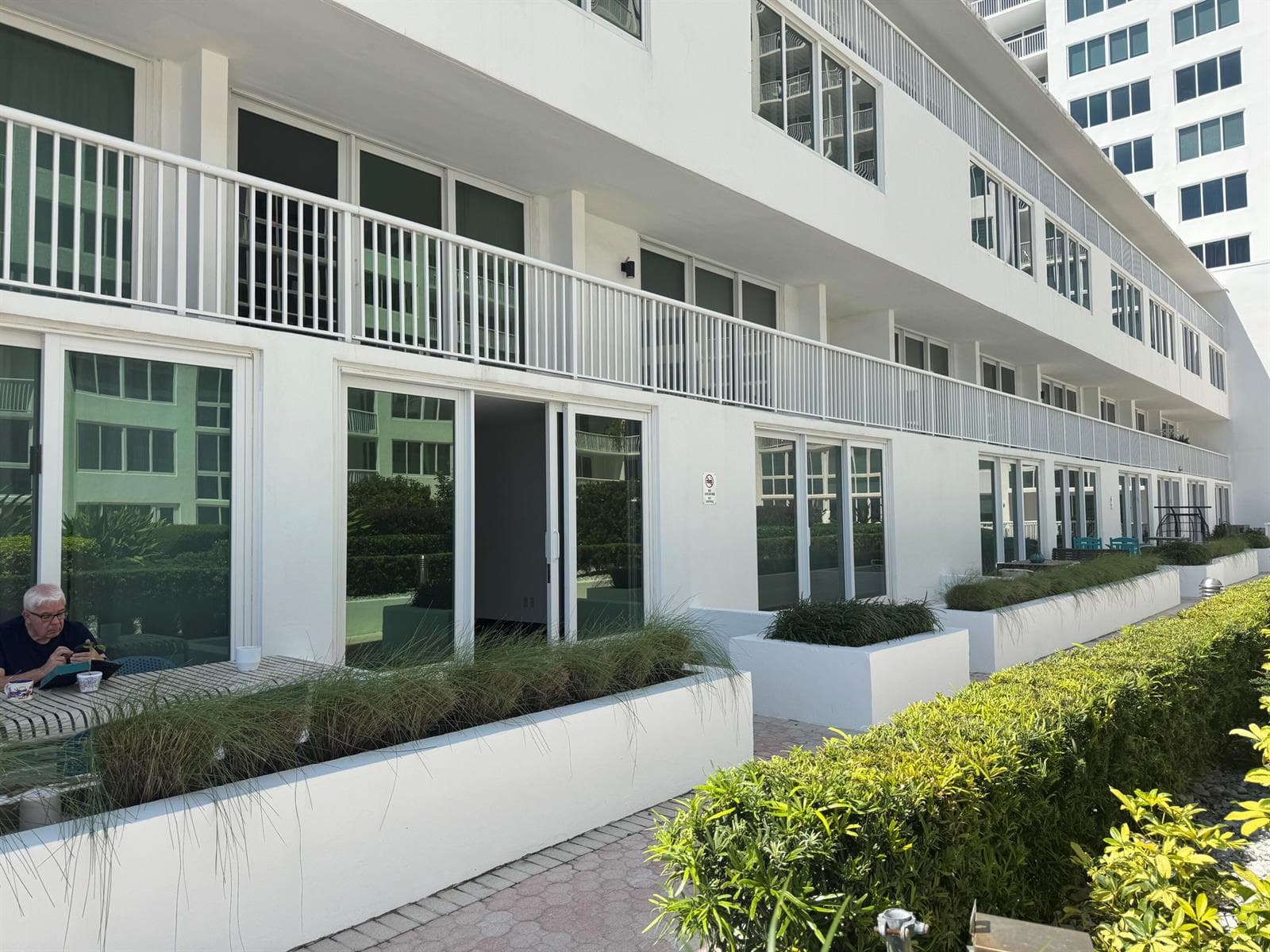 00044Townhouse 144 CH 12