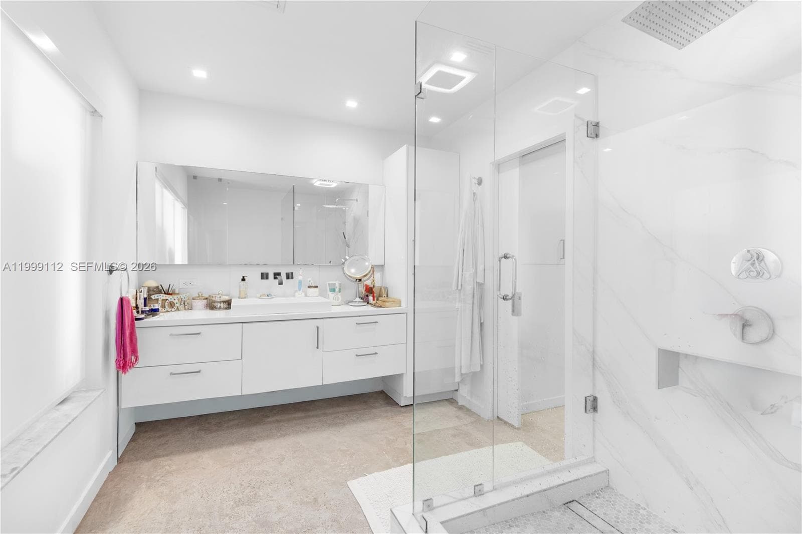 524 Warren Ln photo 18