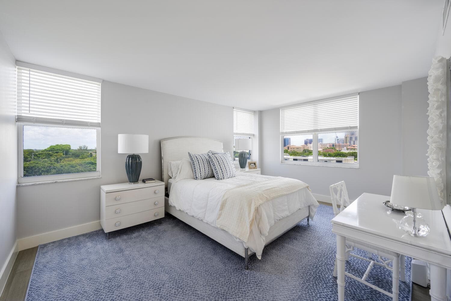 1701 S Flagler Dr Apt 709 Primary