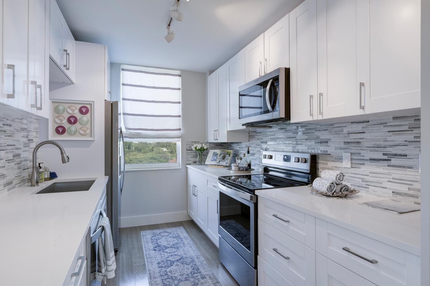 1701 S Flagler Dr Apt 709 West-large-028