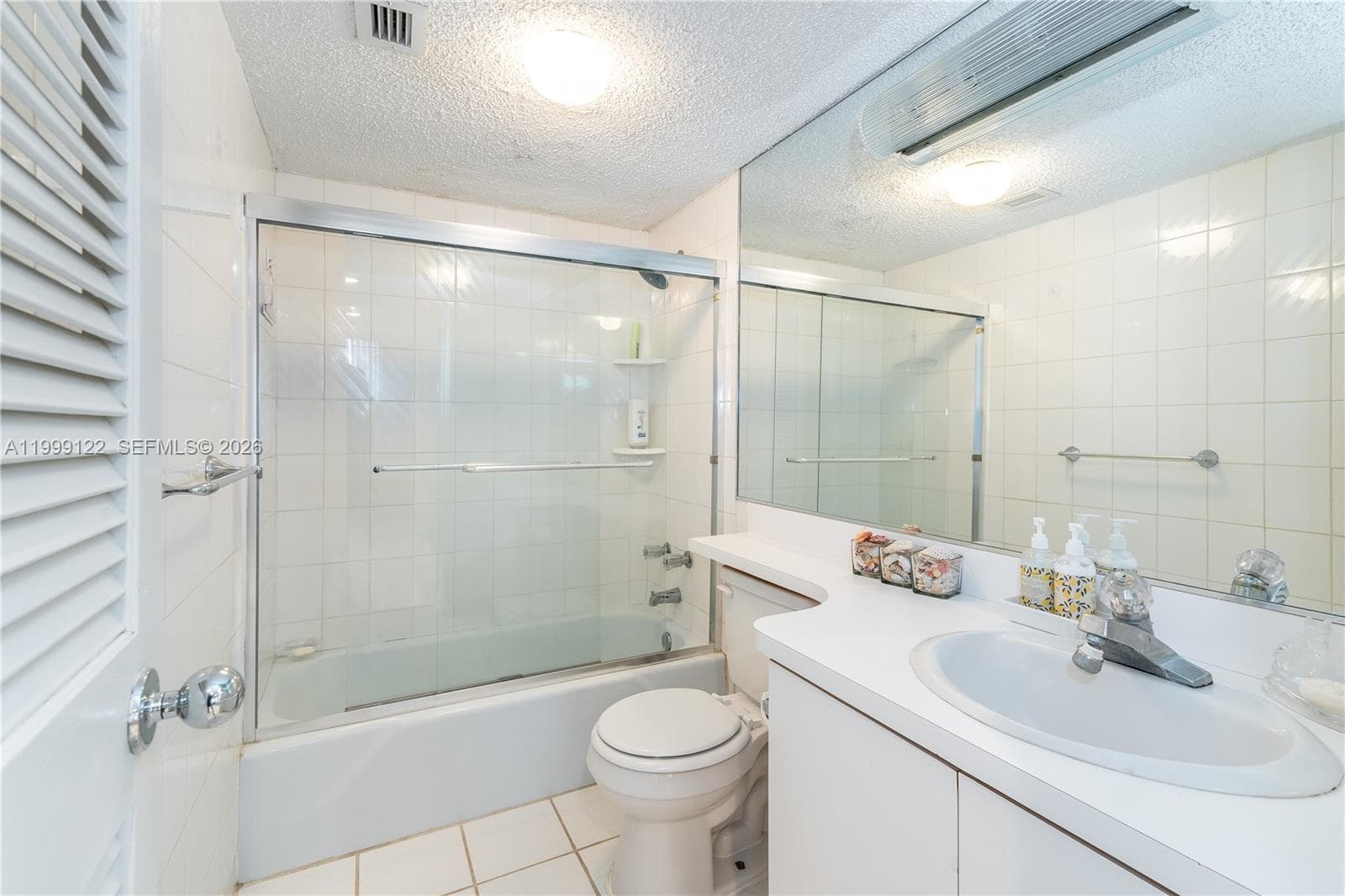 PARKER PLAZA ESTATES COND · #1903 in Hallandale Beach - Photo 17