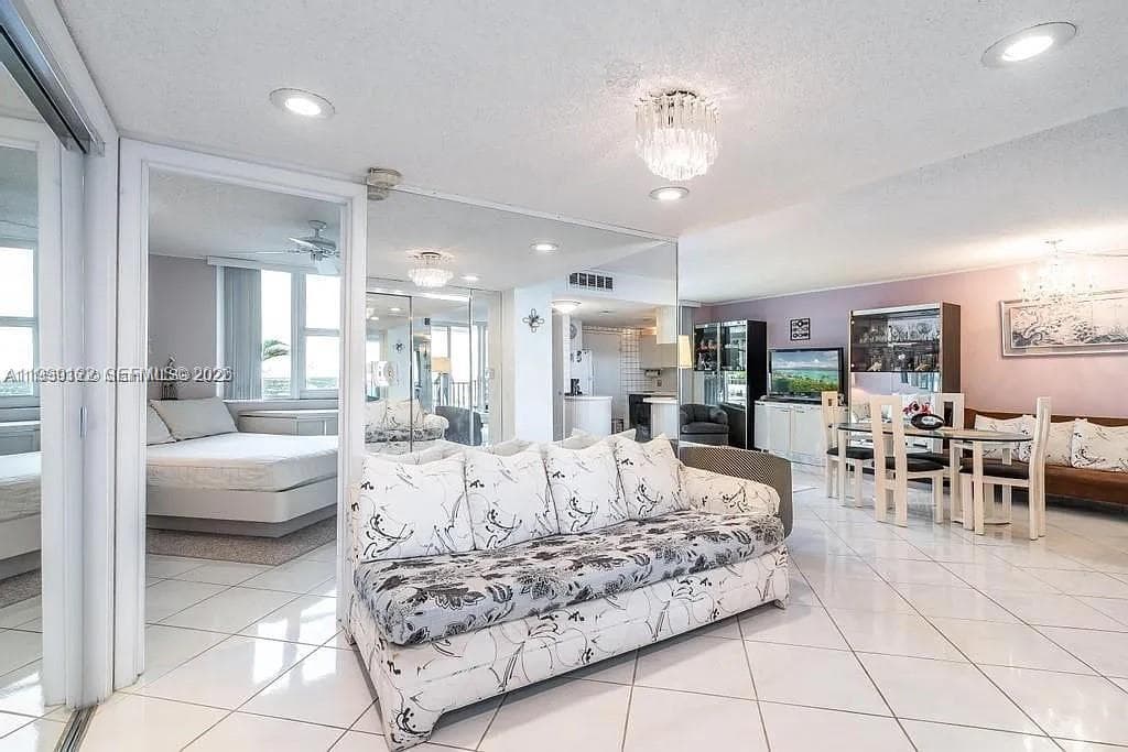 PARKER PLAZA ESTATES COND · #1903 in Hallandale Beach - Photo 12