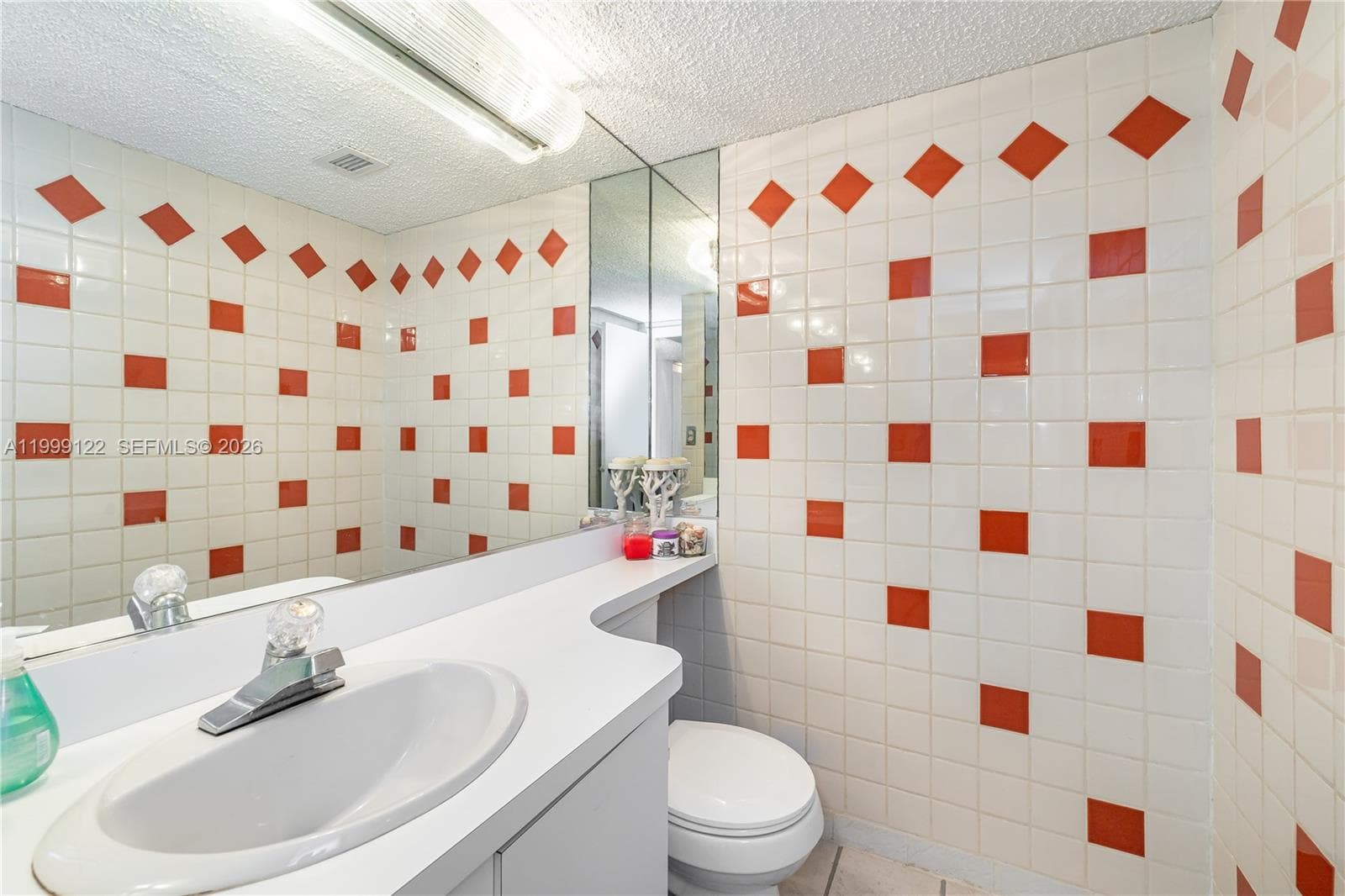 PARKER PLAZA ESTATES COND · #1903 in Hallandale Beach - Photo 18