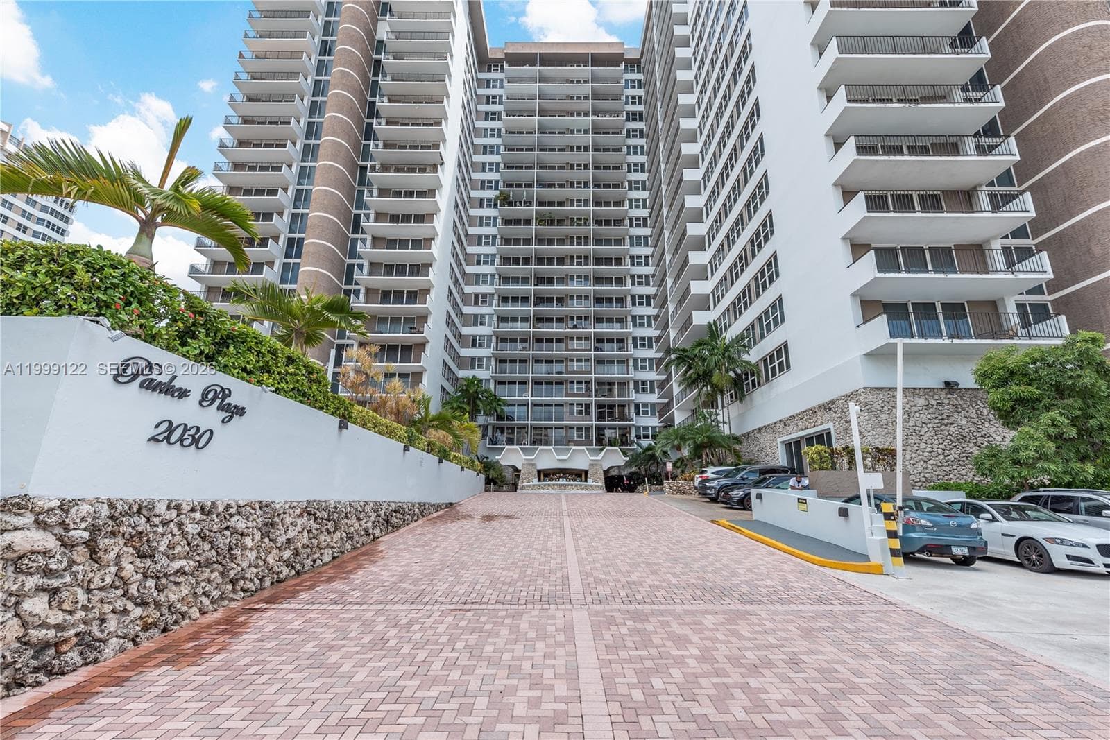 PARKER PLAZA ESTATES COND · #1903 in Hallandale Beach - Photo 31