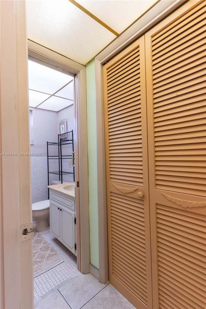 THIRD GULFSTREAM GARDEN · #405F in Hallandale Beach - Photo 13