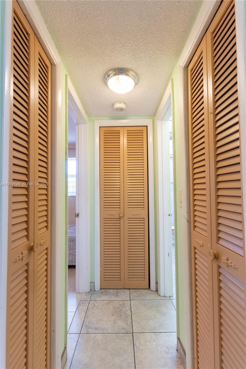 THIRD GULFSTREAM GARDEN · #405F in Hallandale Beach - Photo 14