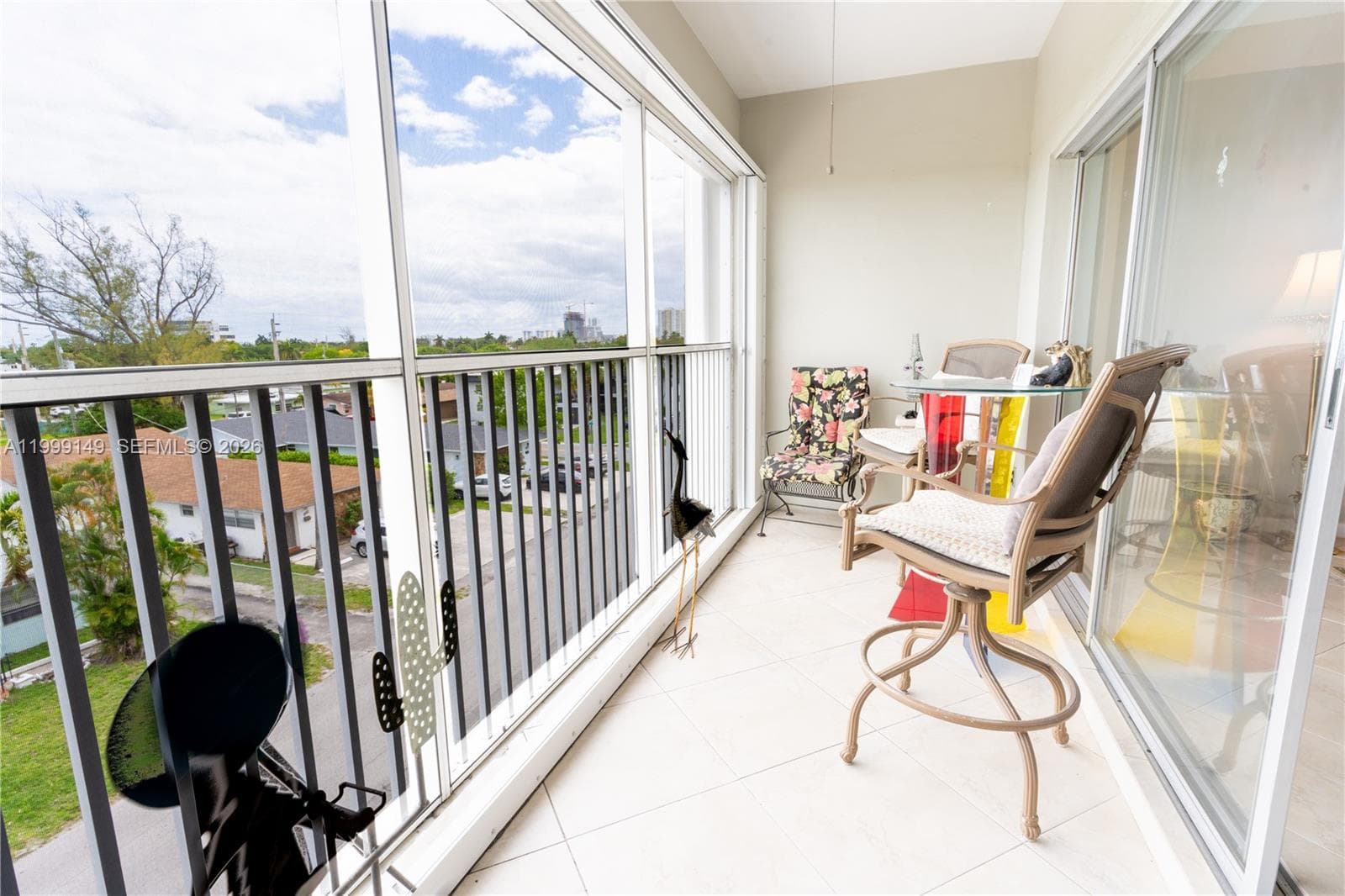 THIRD GULFSTREAM GARDEN · #405F in Hallandale Beach - Photo 4