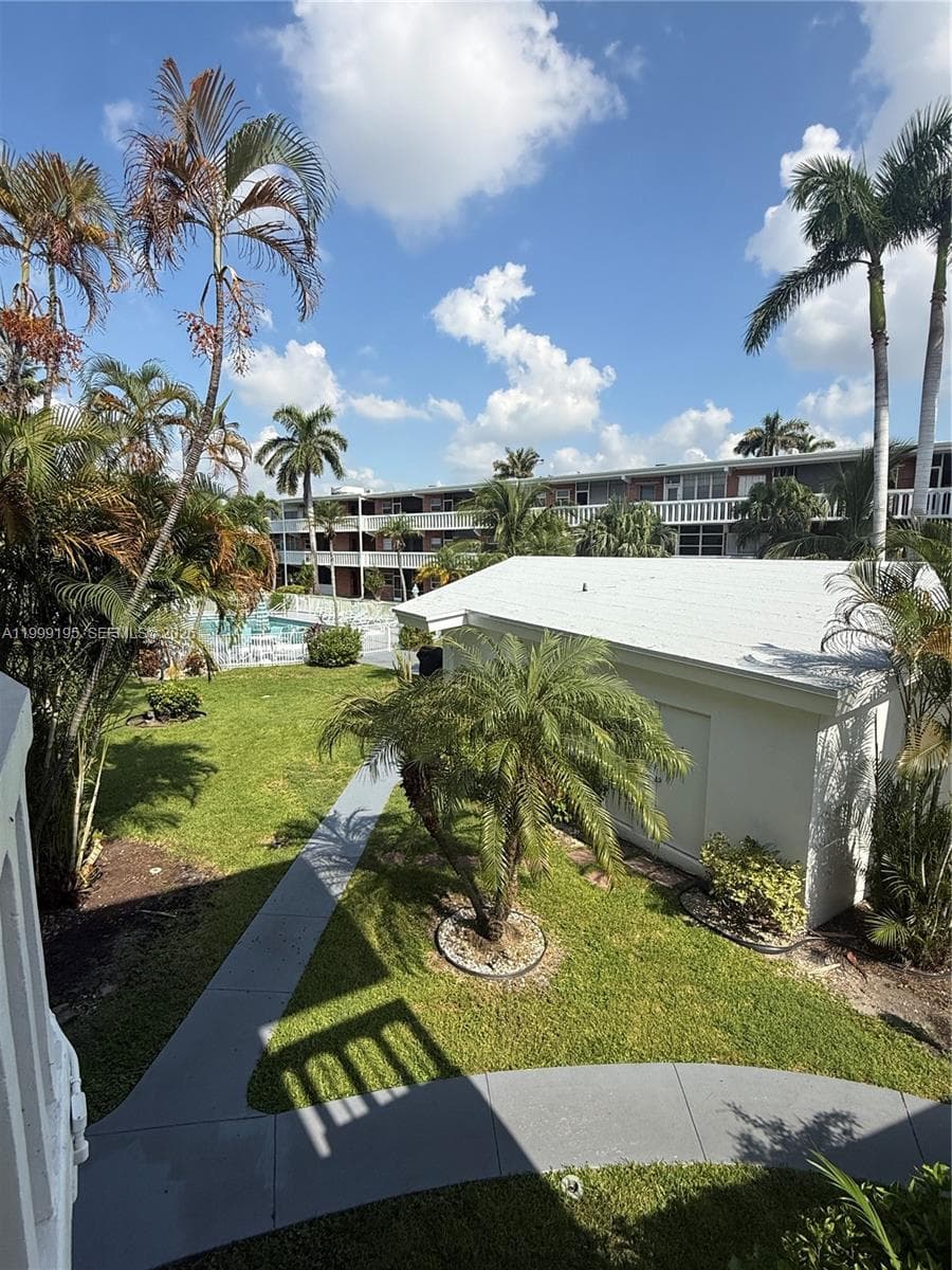 Eldorado Country Club · #17B in Hallandale Beach - Photo 38