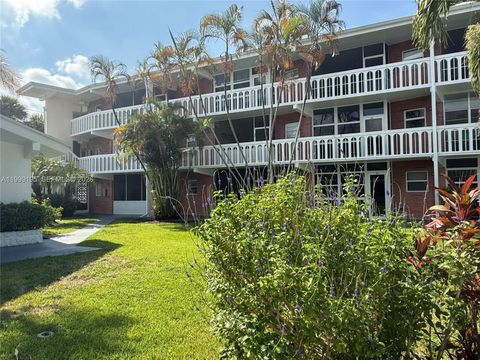 Eldorado Country Club · #17B in Hallandale Beach - Photo 41