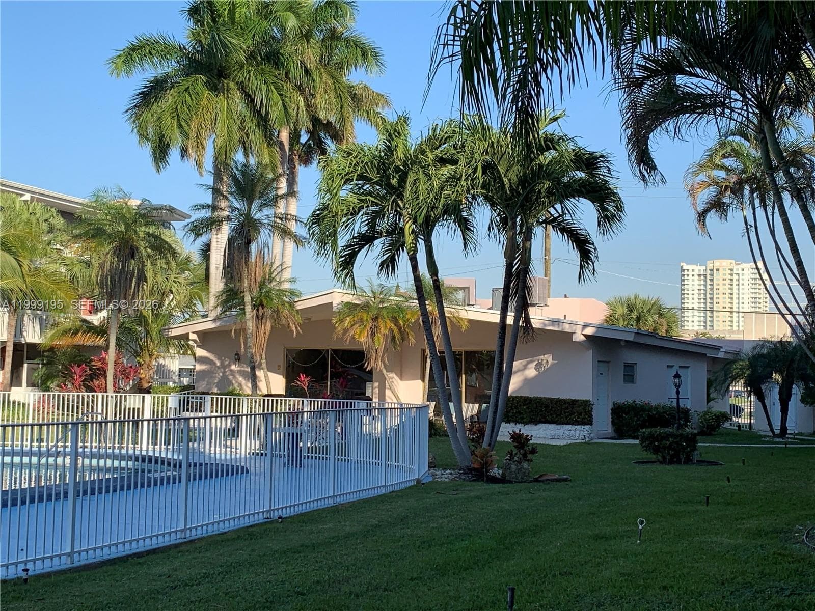 Eldorado Country Club · #17B in Hallandale Beach - Photo 54