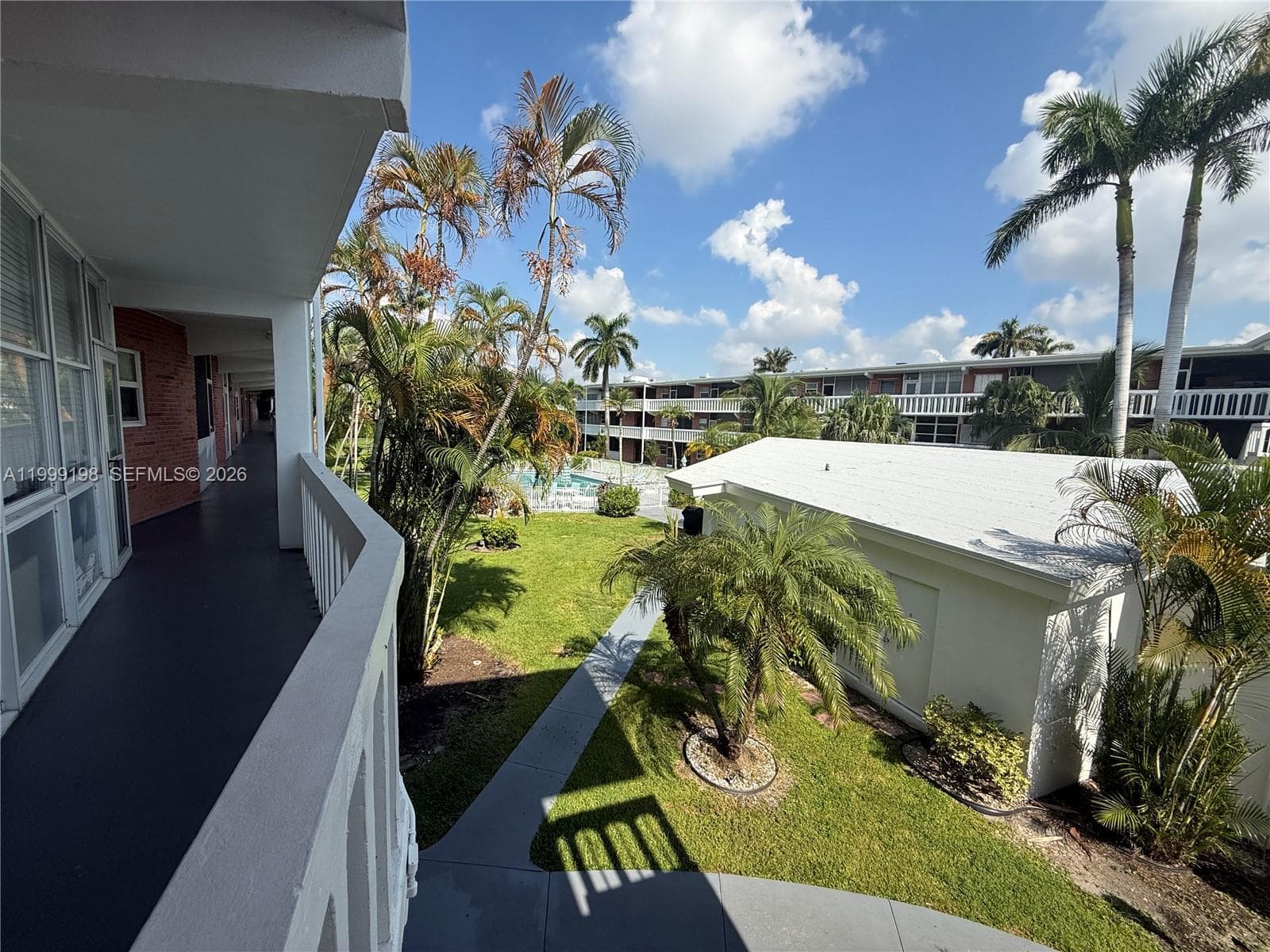 ELDORADO COUNTRY CLUB TOW · #17B in Hallandale Beach - Photo 39