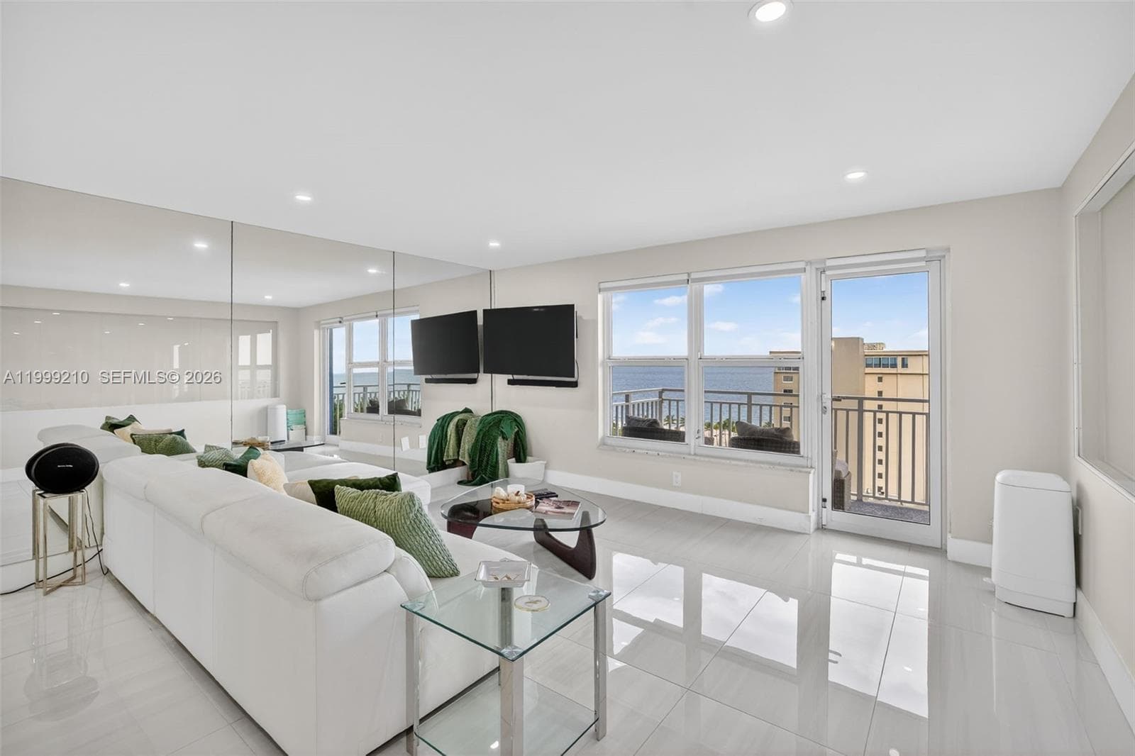 CARLTON TOWER CONDO · #14C in Fort Lauderdale - Photo 12