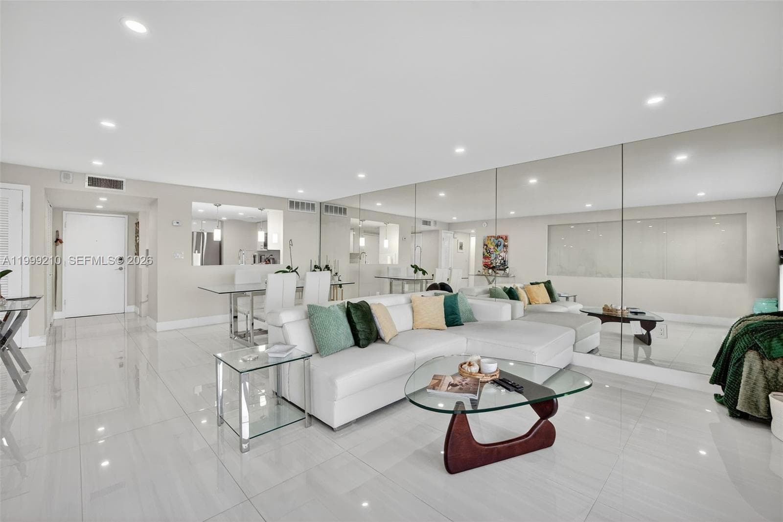CARLTON TOWER CONDO · #14C in Fort Lauderdale - Photo 10