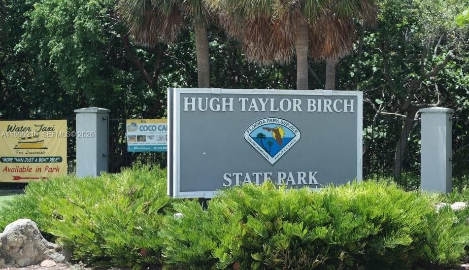 Entrance of Hugh Taylor Birch State Park across the street.