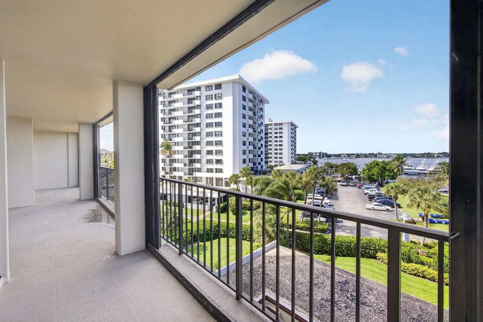 31-web-or-mls-5D1A1208
