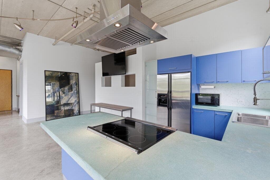422 N Andrews-31.jpg-SMALL