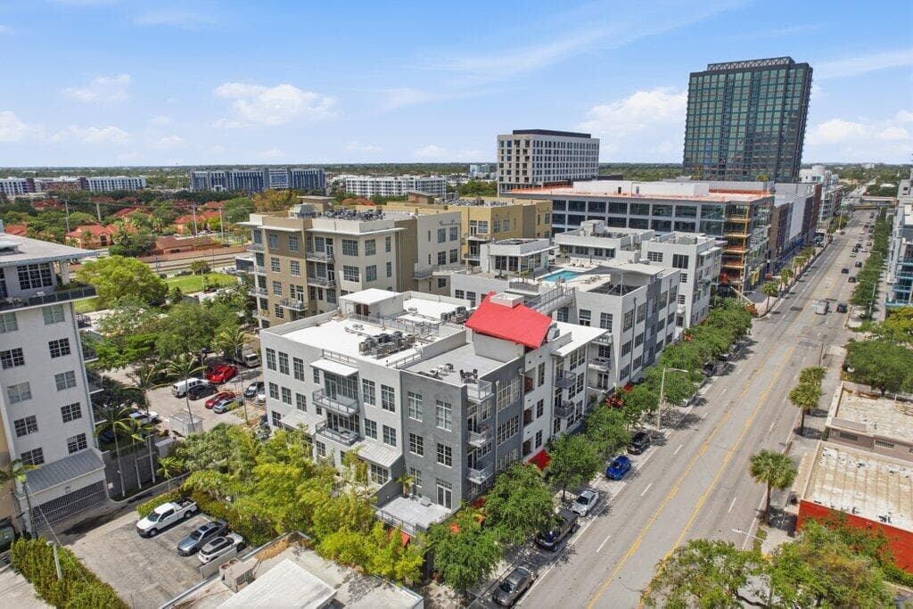 422 N Andrews-48.jpg-SMALL