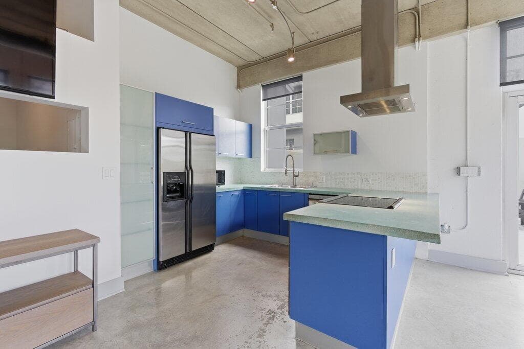 422 N Andrews-34.jpg-SMALL
