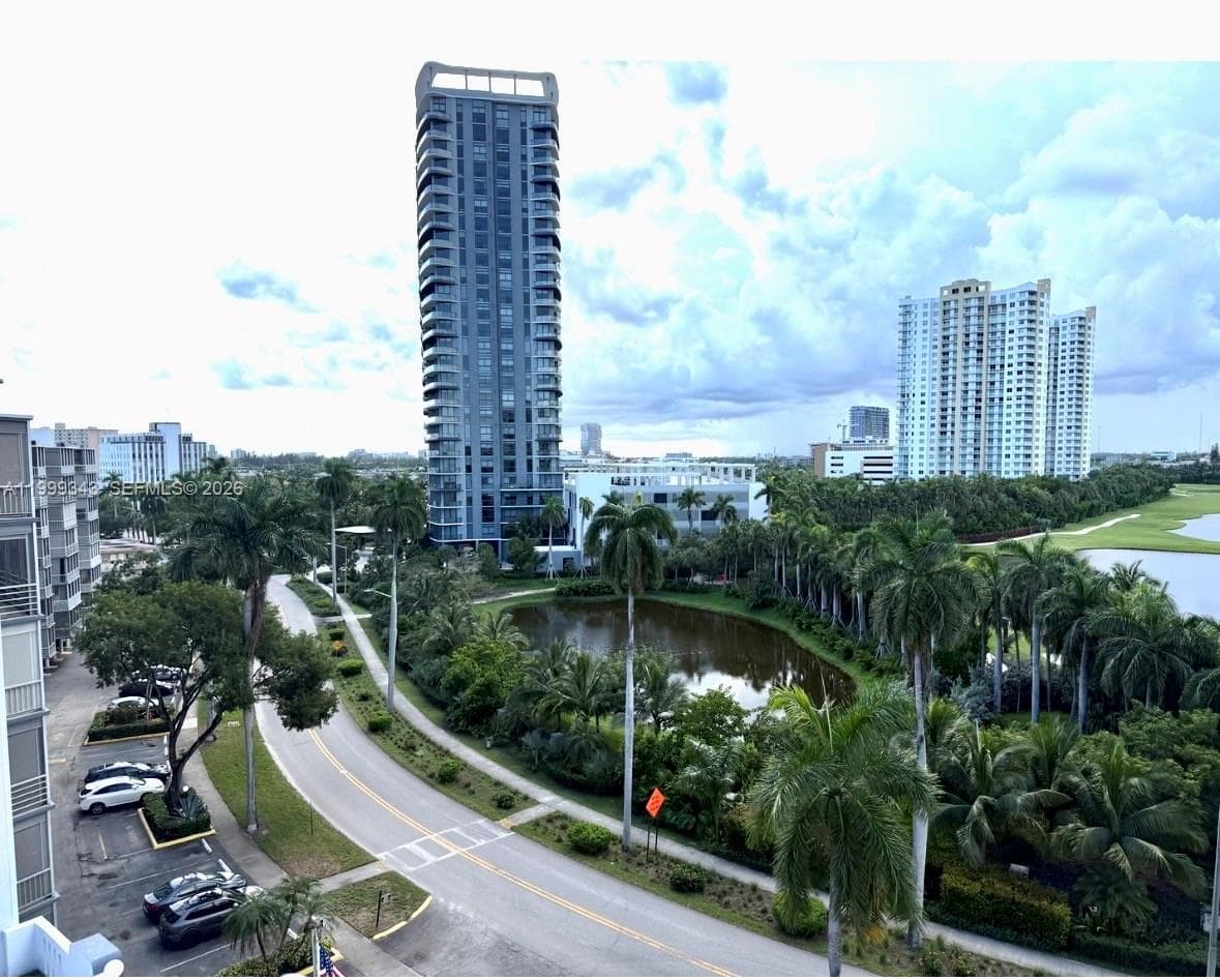 FAIRWAYS RIVIERA CONDO · #505 in Hallandale Beach - Photo 13