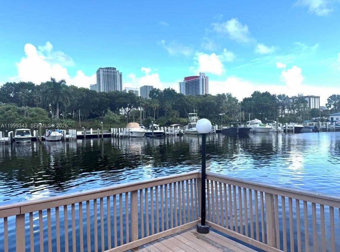 FAIRWAYS RIVIERA CONDO · #505 in Hallandale Beach - Photo 17