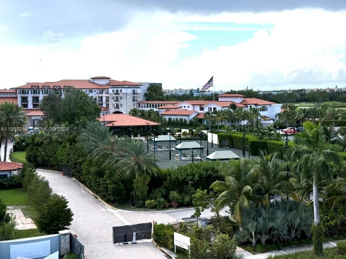 FAIRWAYS RIVIERA CONDO · #505 in Hallandale Beach - Photo 12