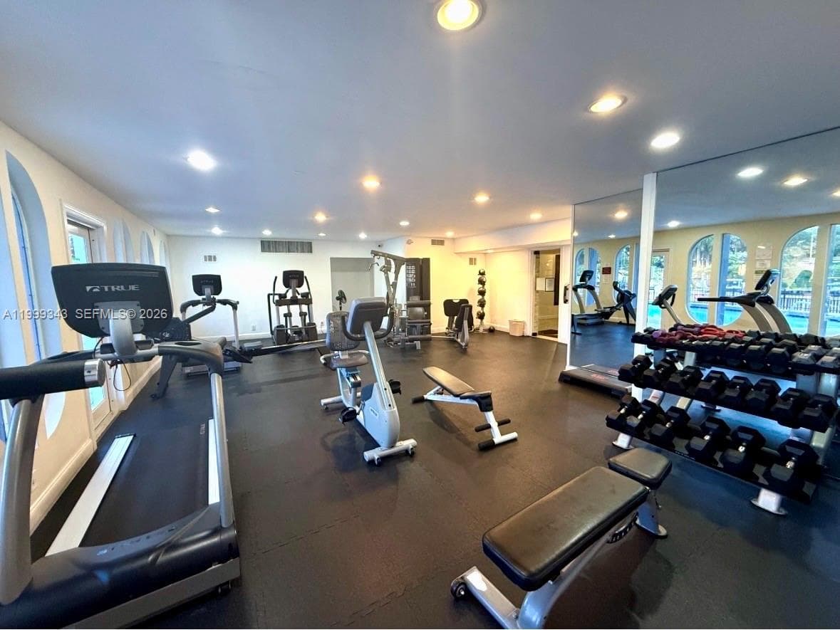 FAIRWAYS RIVIERA CONDO · #505 in Hallandale Beach - Photo 22