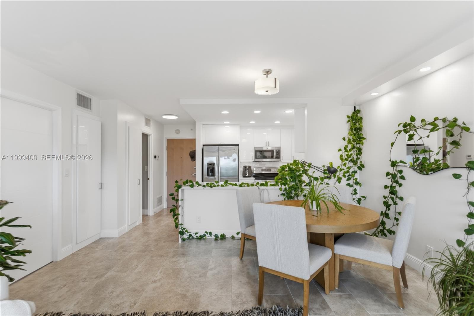 ESSEX TOWER · #407 in Fort Lauderdale - Photo 18