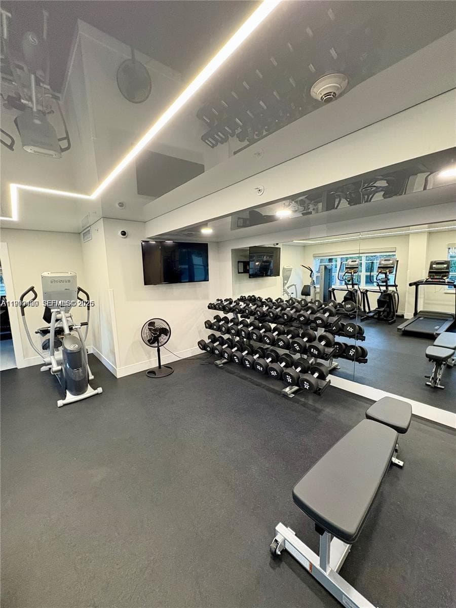 ESSEX TOWER · #407 in Fort Lauderdale - Photo 55