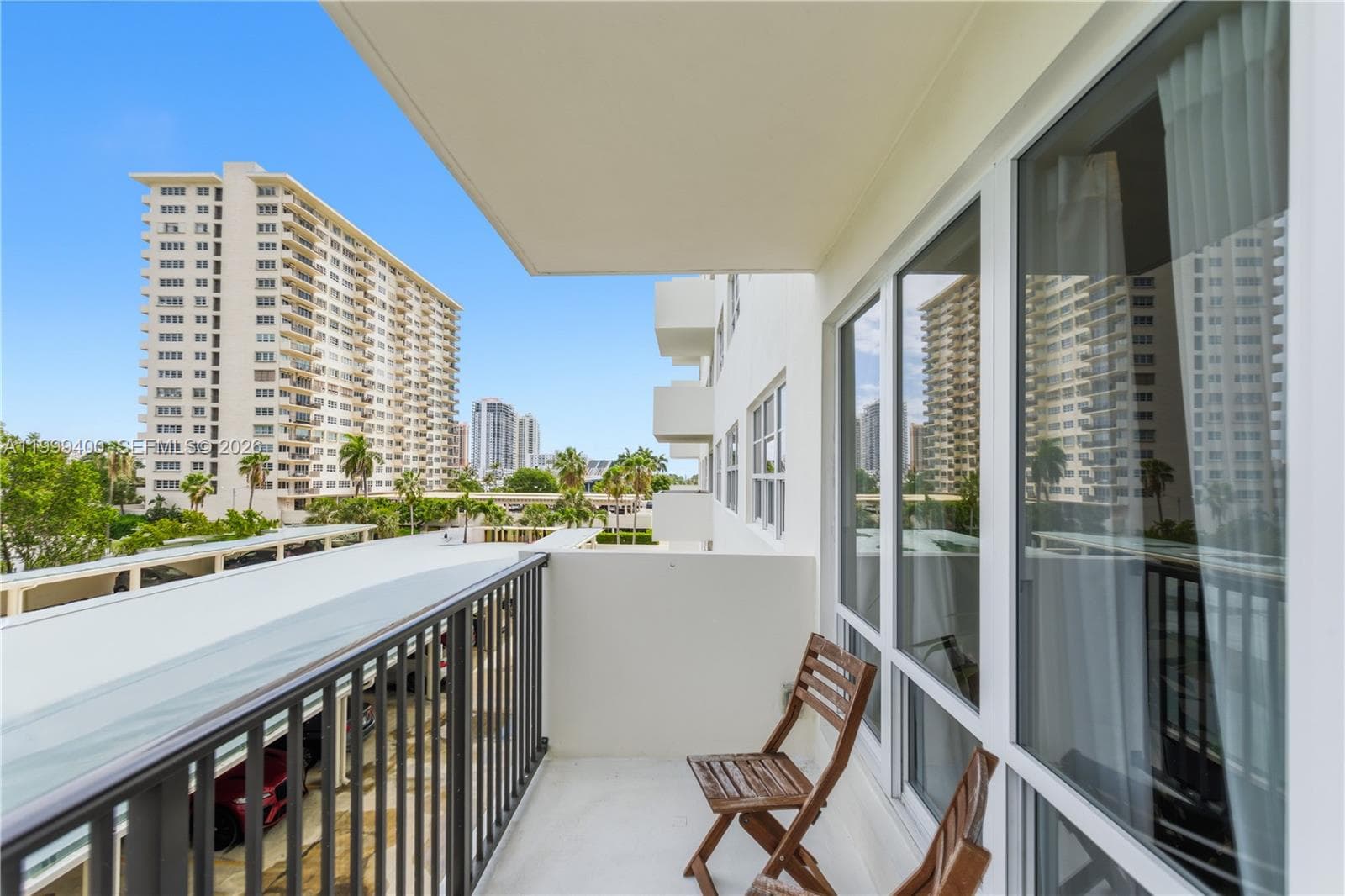 ESSEX TOWER · #407 in Fort Lauderdale - Photo 37